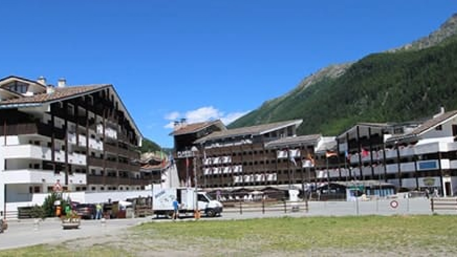 2024 estate valle d'aosta la thuile hotel residence IN31